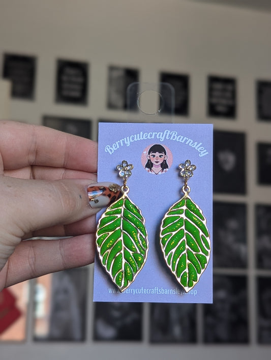 Leaf earrings